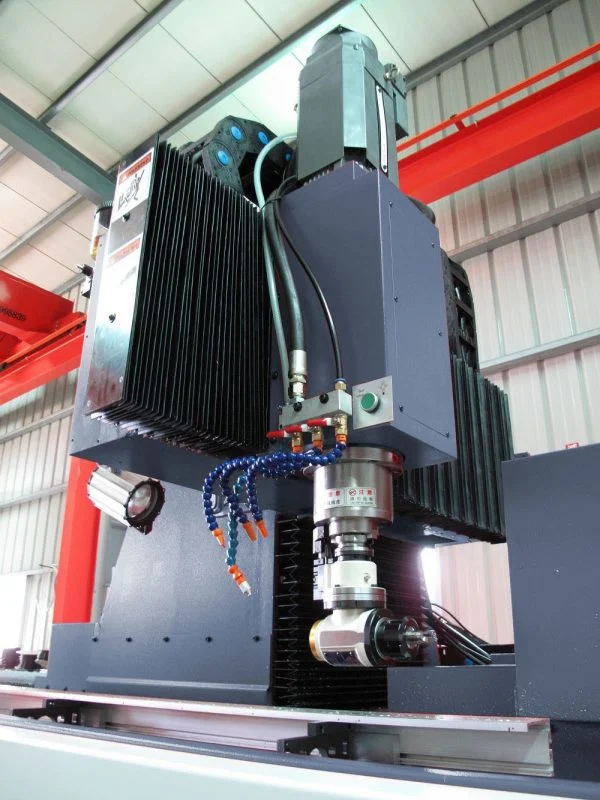 Centru de prelucrare vertical CNC cu coloana mobila Kamioka LONGHORN VL-8000
