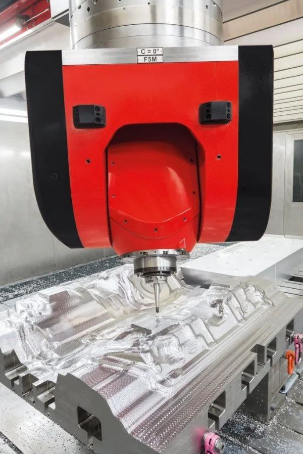 Centru de prelucrare vertical 5 axe - Trimill VF4535