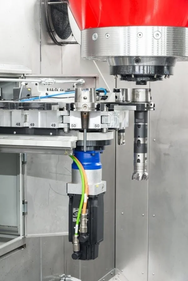 Centru de prelucrare vertical 5 axe - Trimill VM4545