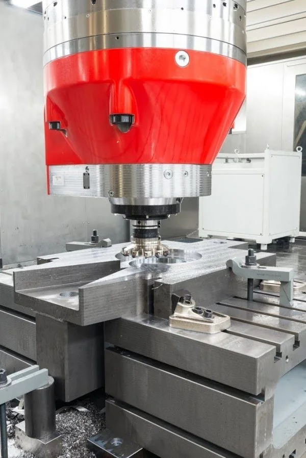 Centru de prelucrare vertical 5 axe - Trimill VM4545