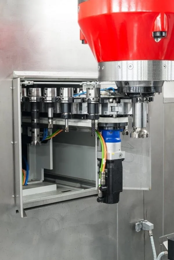 Centru de prelucrare vertical 5 axe - Trimill VM4545