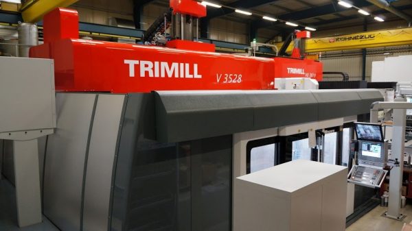 Centru de prelucrare vertical 5 axe - Trimill V6528
