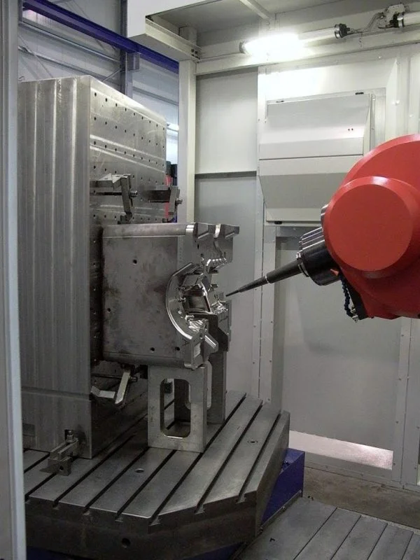 Centru de prelucrare orizontal 7 axe - Trimill HF1212